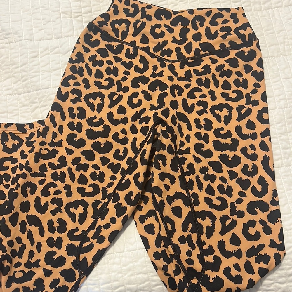 Balance Athletica Leopard Print Leggings Size S Kingdom Collection